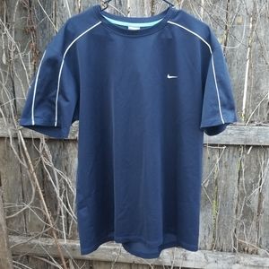 Nike active tee
